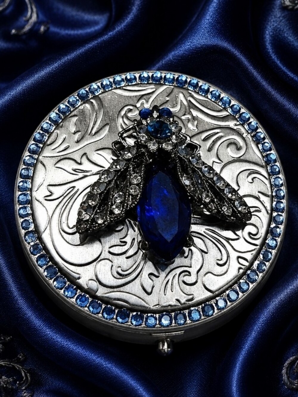 Swarovski Sapphire Blue Faceted Stones Insect Gothic Pillcase Pill Case Box NEW